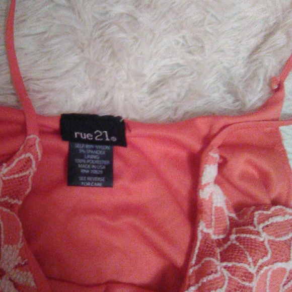 top - Picture 5 of 6